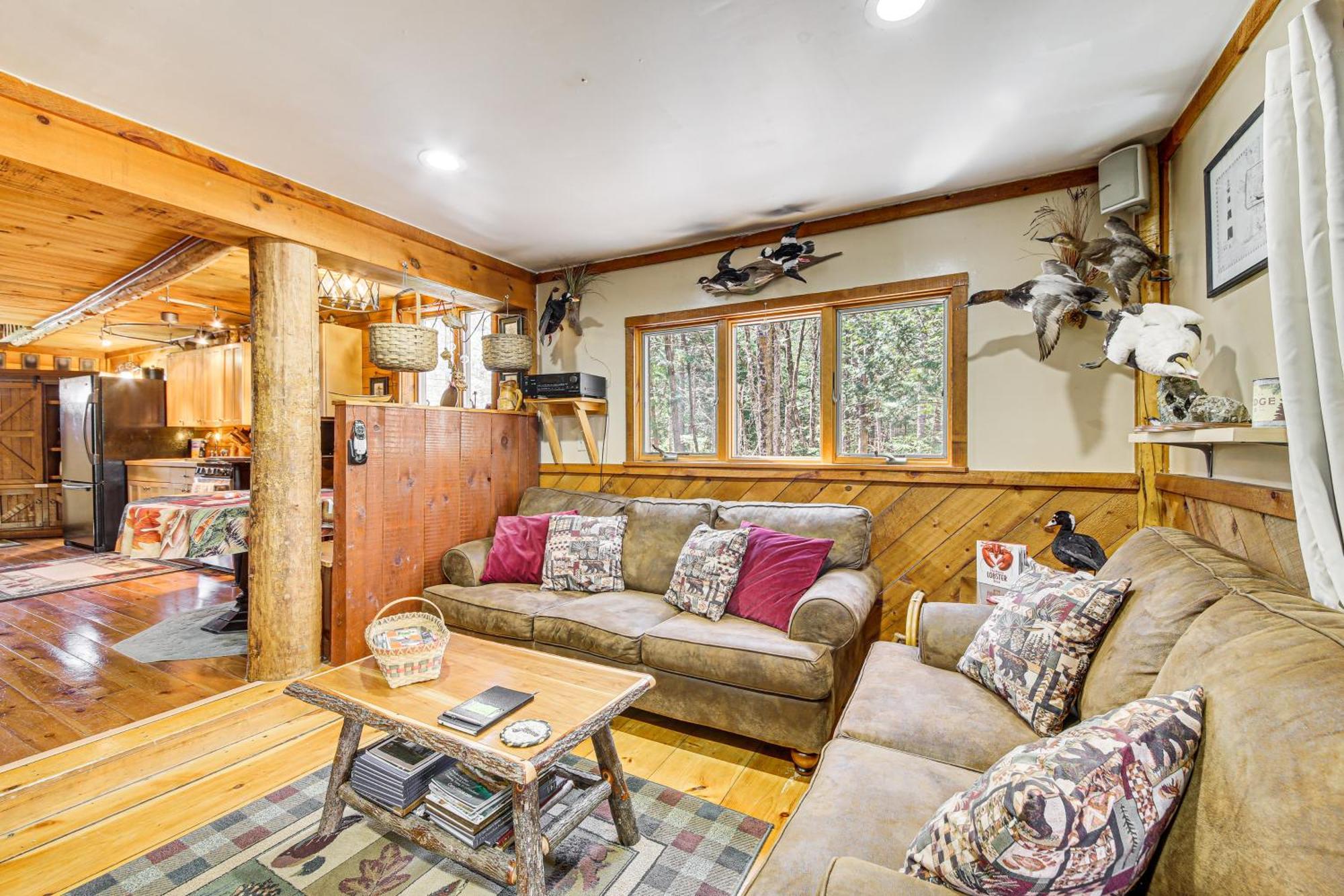 Rustic Searsport Cabin Loft And Sunroom On 10 Acres Luaran gambar
