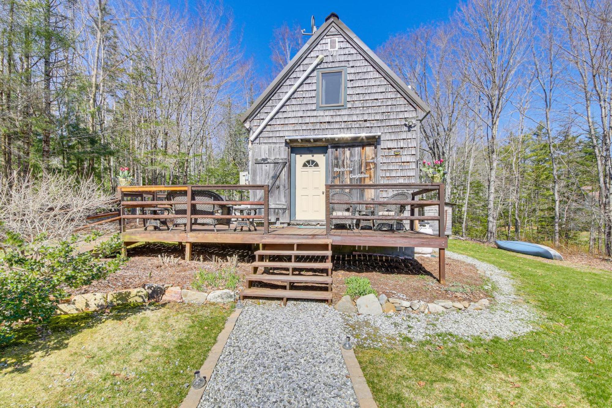 Rustic Searsport Cabin Loft And Sunroom On 10 Acres Luaran gambar